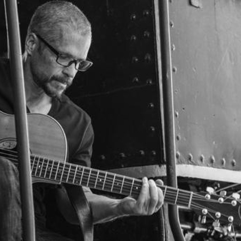 CHRIS CORNELL's Brother Posts Emotional Tribute Online