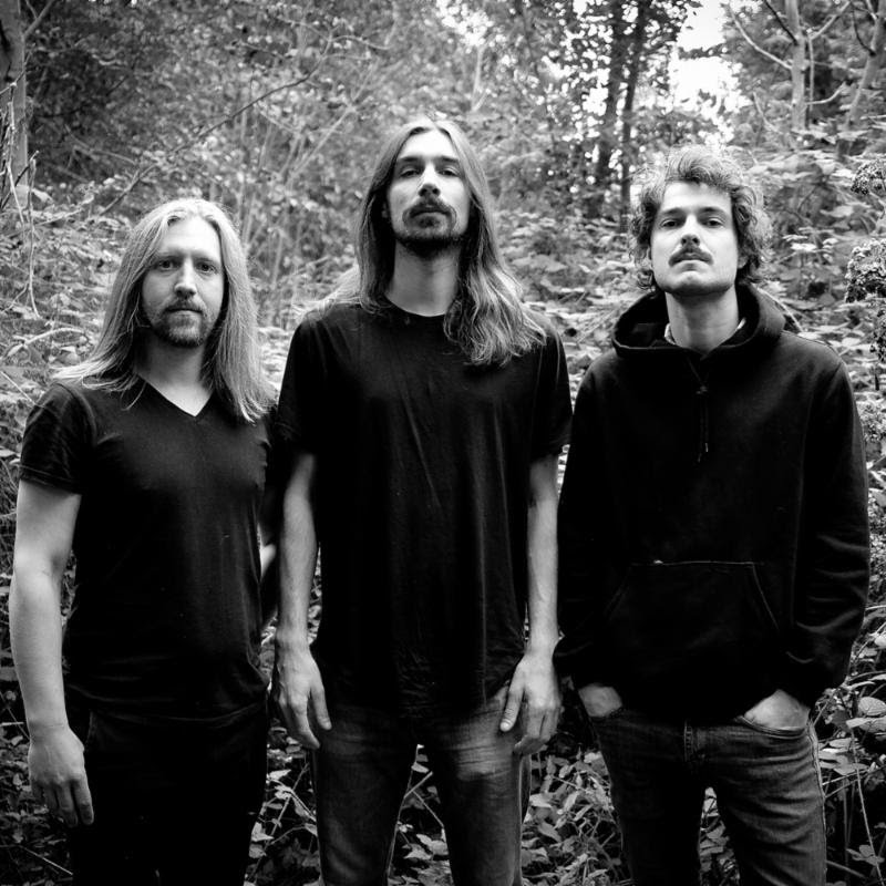 PSYCHONAUT: Belgium-Based Psychedelic Post-Metal Trio To Release Unfold The God Man Debut Via Pelagic Records; New Video Now Playing + Preorders Available