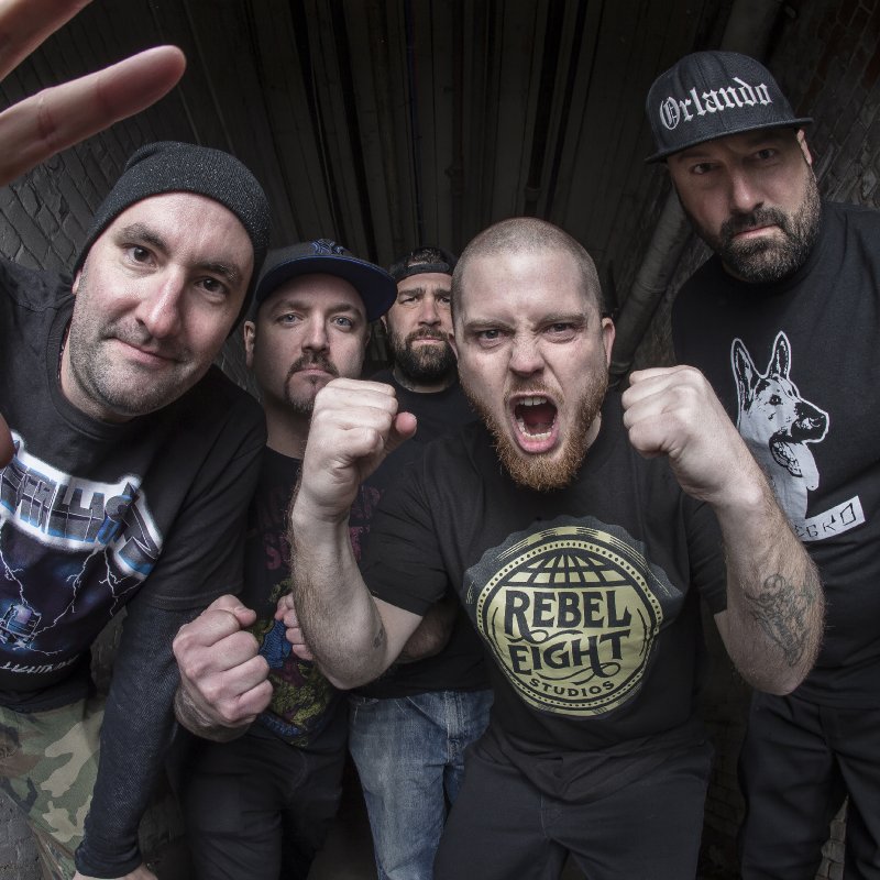 HATEBREED UNLEASH FIRST NEW SINGLE IN FOUR YEARS, 'WHEN THE BLADE DROPS'