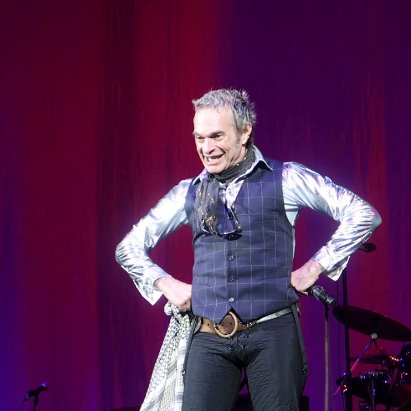 DAVID LEE ROTH IN COLUMBIA