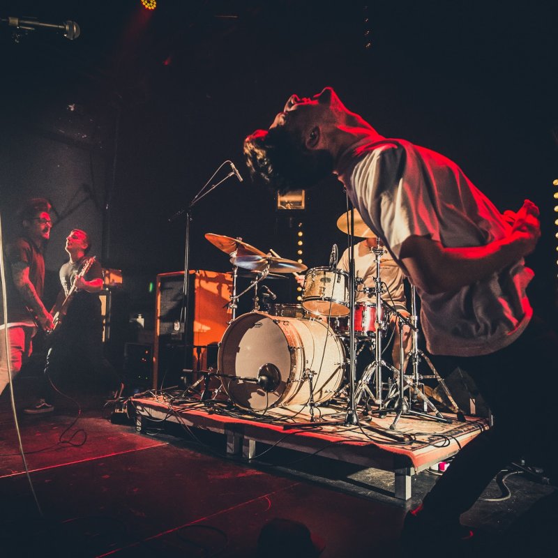 French Hardcore Band FORGIVE just unveiled their first single Engraved