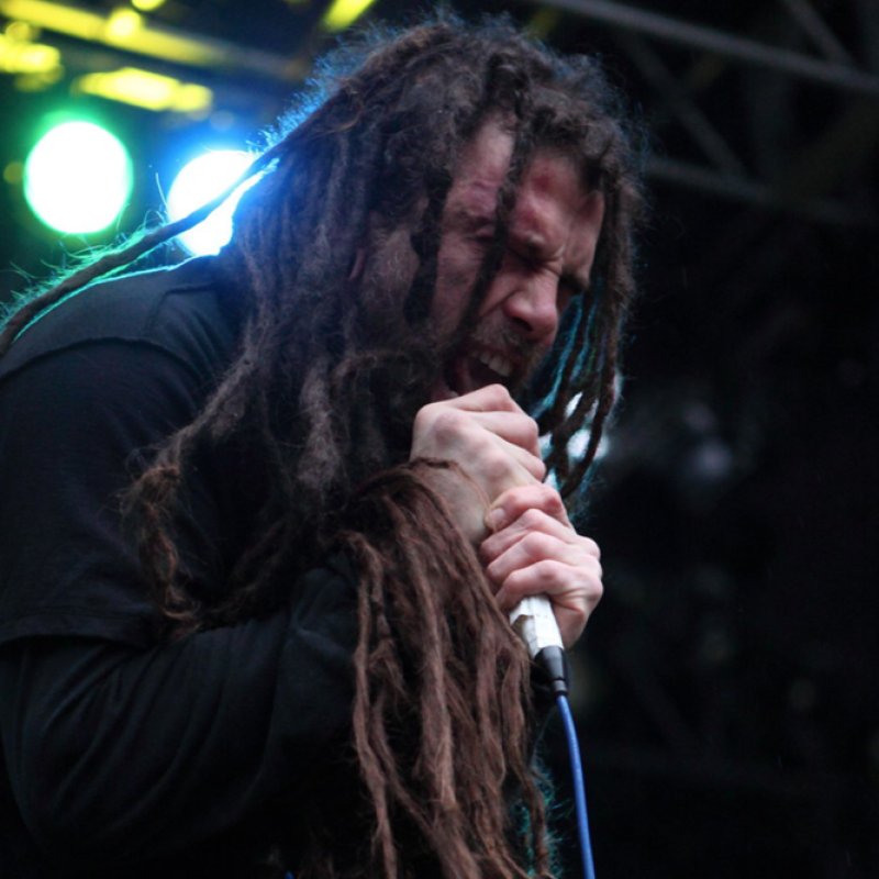 Chris Barnes Thinks the Coronavirus Is a &ldquo;False Flag&rdquo;
