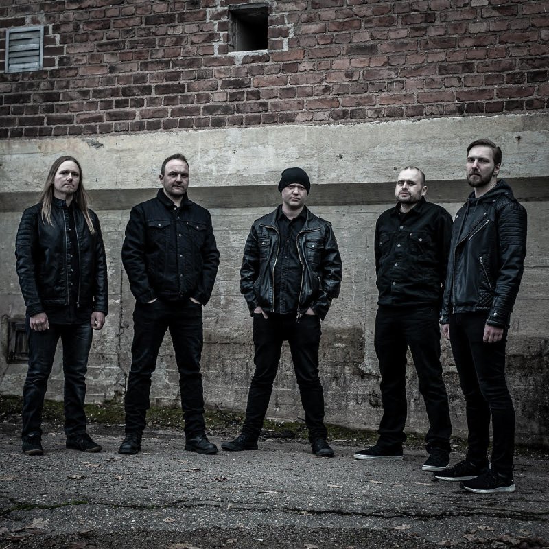 Babylonfall released a very melodic and catchy single Celestials from their upcoming Collapse album!