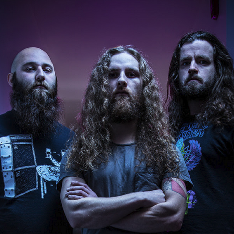 Canada's EMPRESS reveal first track from forthcoming debut album - features members of SEER, CRATERS+++