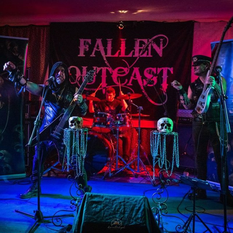FALLEN OUTCAST -Shadows Ov The Past (OFFICIAL VIDEO)