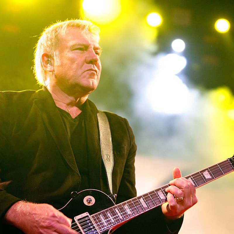 LIFESON DOESN'T FEEL INSPIRED TO PLAY MUSIC
