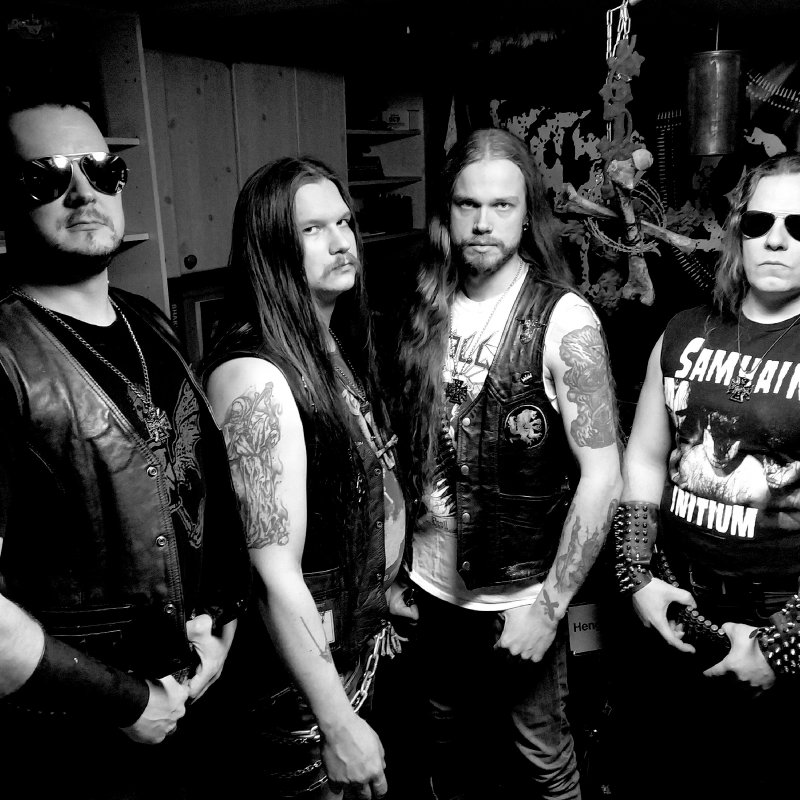 Finland's FRONT stream new IRON BONEHEAD mini-album at MetalBite.com