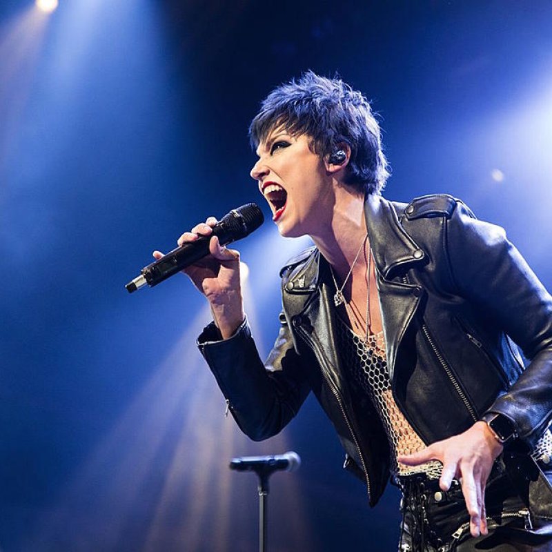 LZZY HALE: 'Any Politician Who Does Not Believe In Equal Rights Should Not Be In Charge'