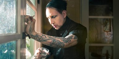 MARILYN MANSON Pays Tribute To Late Father