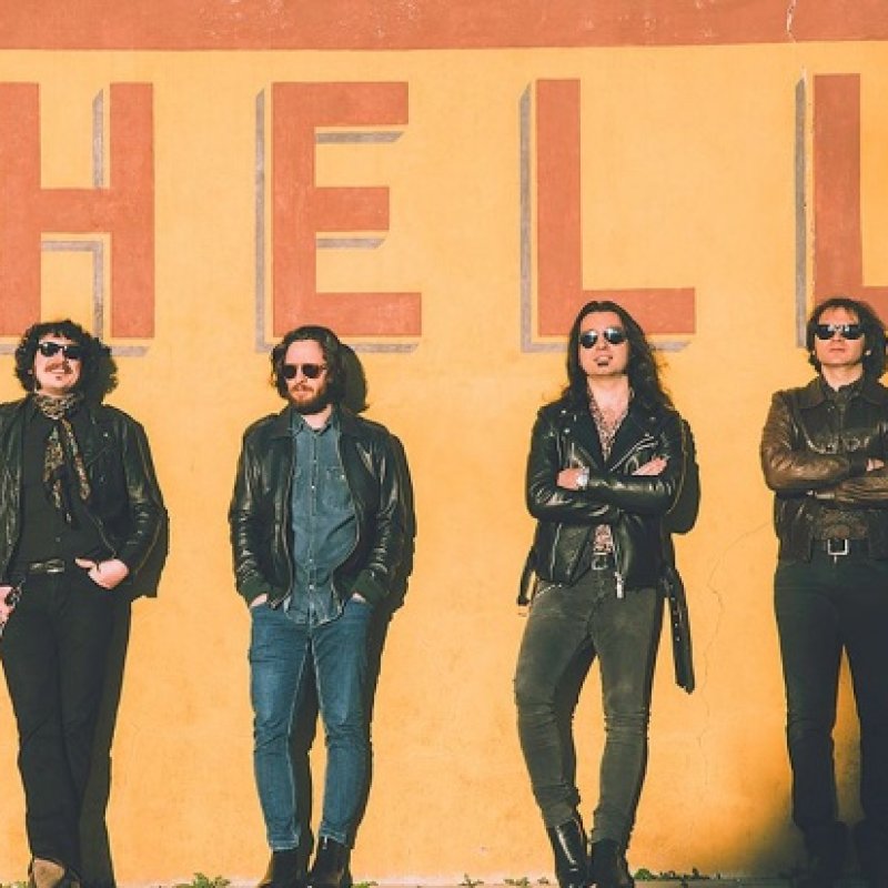 Italy's Rock 'n' Roll maniacs MAD DOGS premiere first single from upcoming album!