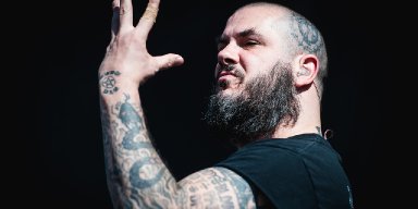 Phil Anselmo finally speaks on white power!