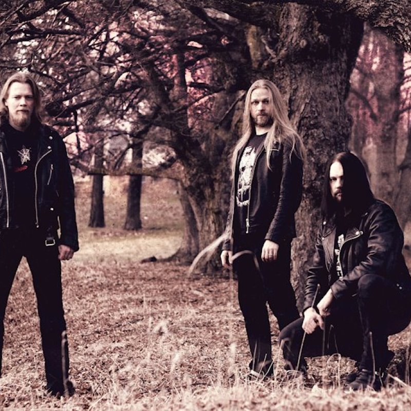 New Music: CYNABARE URNE Obsidian Daggers and Cinnabar Skulls