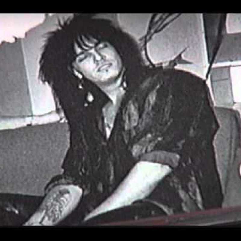 Nikki Sixx talks about hitting rock bottom