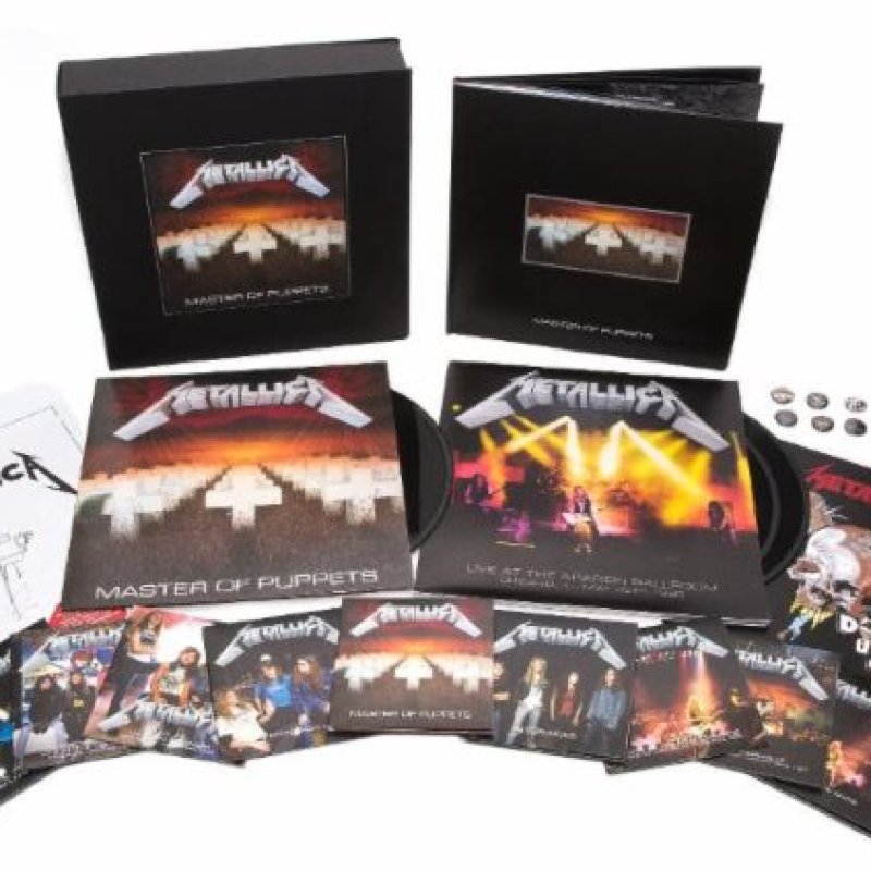 Watch James Hetfield Unbox METALLICA: 'Master Of Puppets' Reissue Box Set!