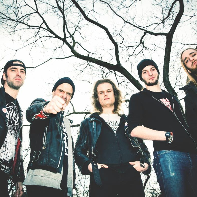 Space Chaser signs worldwide deal with Metal Blade Records