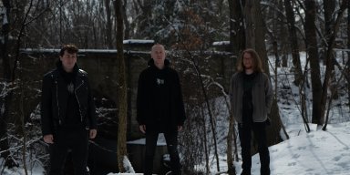 NOXIS stream PULVERISED / ROTTED LIFE debut EP at NoCleanSinging.com