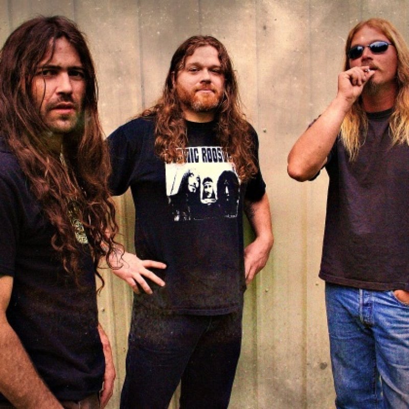 Heavy Doom Rock Titans, MOS GENERATOR, To Reissue Song Collection "The Lantern"!