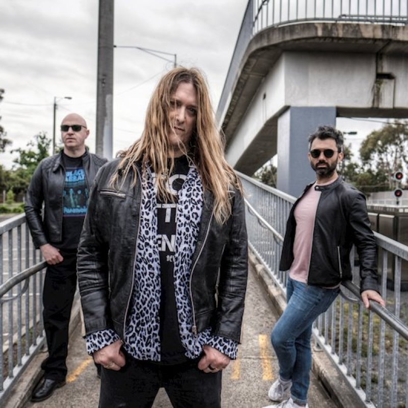 Stream Premiere: Sonic Circus - Everything (Modern Melodic Prog Rock)