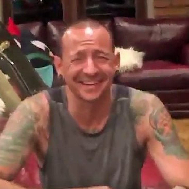 CHESTER BENNINGTON Shown Laughing In Family Video Just Before His Suicide