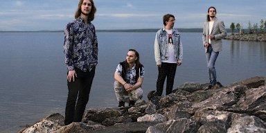 Finnish External releases a haunting and cathartic new track ”Hunting Butterflies”