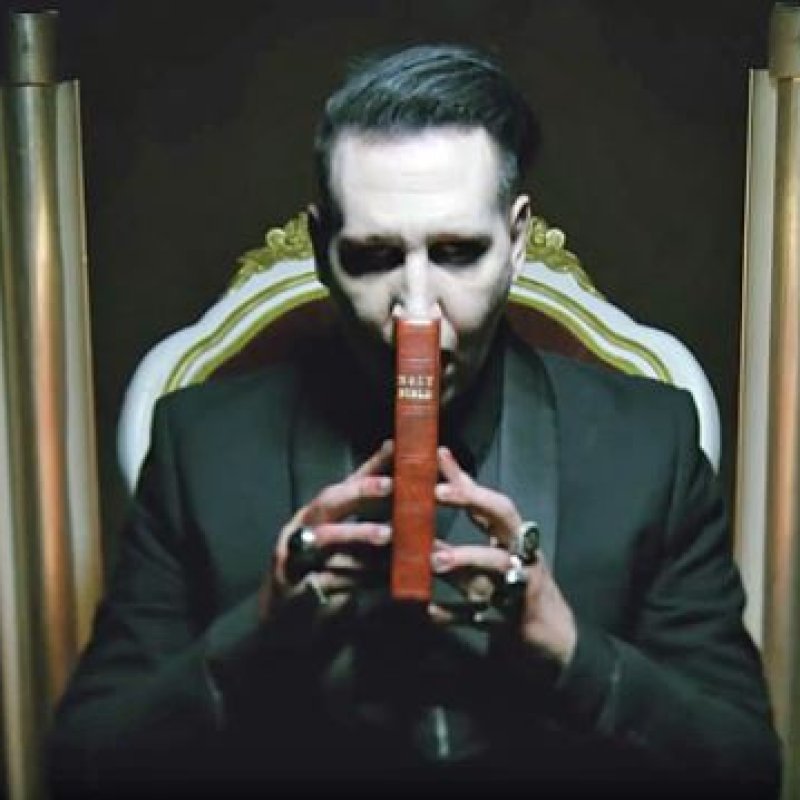 New MARILYN MANSON Song 'Kill4me'