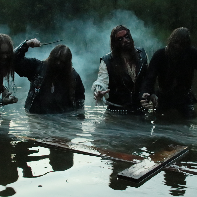 Austria's TRANSILVANIA premiere new track at "Deaf Forever" magazine's website