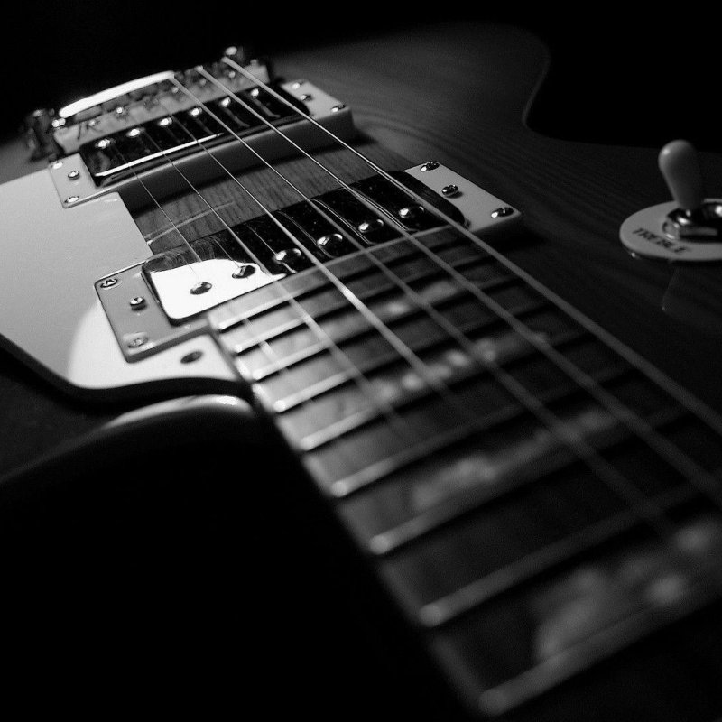 Can YouTube fully replace books for learning guitar?    