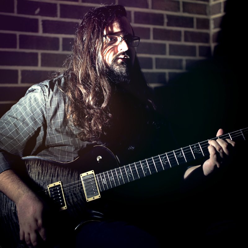 Aaron Holt's New Single “Set Free Your Sorrow” Off Forthcoming Album “In The Palace”