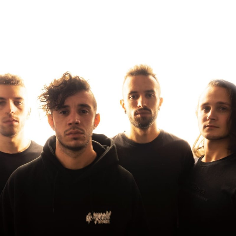 NOISKIN's New Single And Video “Save me” Out Now!