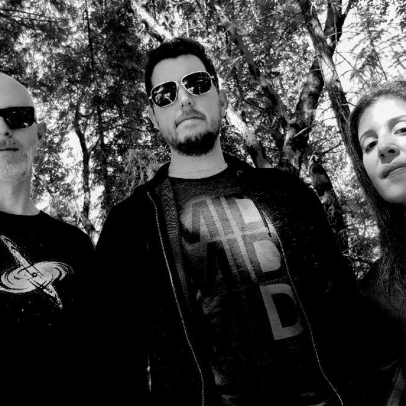 IONOPHORE: Oakland/London-Based Cinematic Ambient Trio To Release Fourth Album, Knells, In Early 2021; Teaser Posted