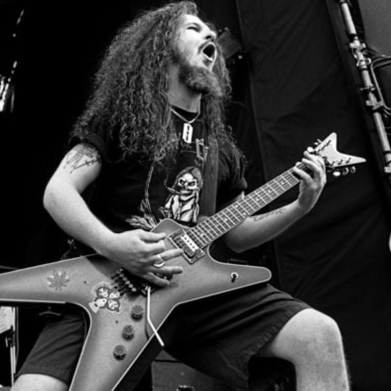 Previously Unreleased DIMEBAG Video Footage, Demos To Be Made Available On 'Dimevision Vol. 2'