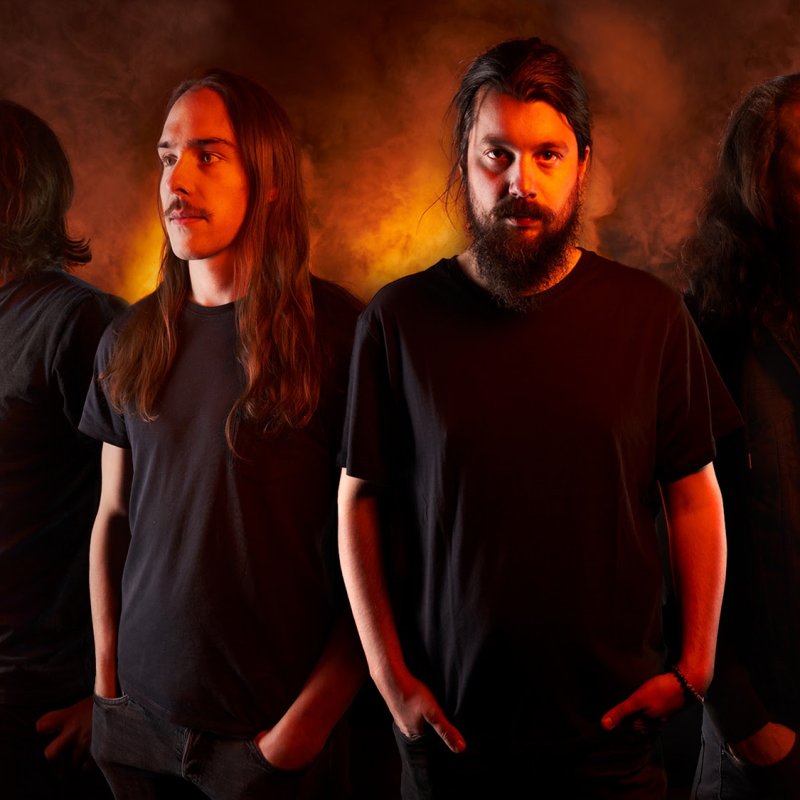 Swiss post-progressive rockers The Kompressor Experiment shared "Club Soda" live session // New EP "KMPXP" out on Limited Deluxe LP Edition & Digital through Sunday Fog Records