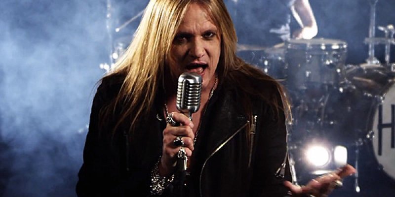 SEBASTIAN BACH Says Next Album Will Be "a mix between THE EAGLES and MÖTLEY CRÜE."