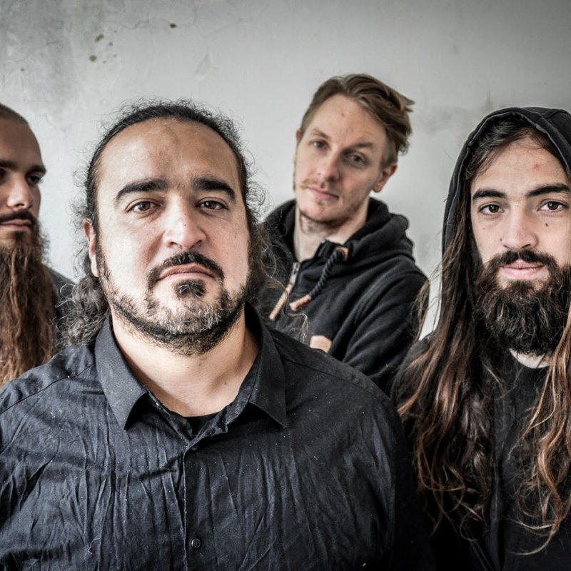 French math-metal/progressive engineers Vertex premiered new single + music video "Following Arrows" // Out now digitally through Atypeek Music