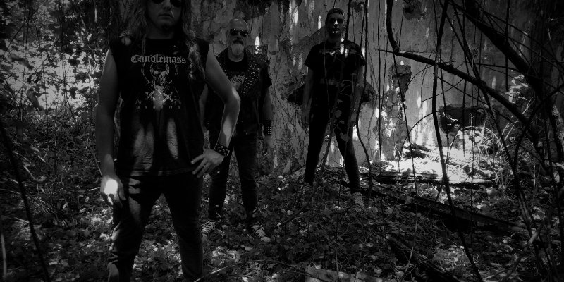 BUNKER 66 premiere new track at "Deaf Forever" magazine's website, set release date for new DYING VICTIMS album