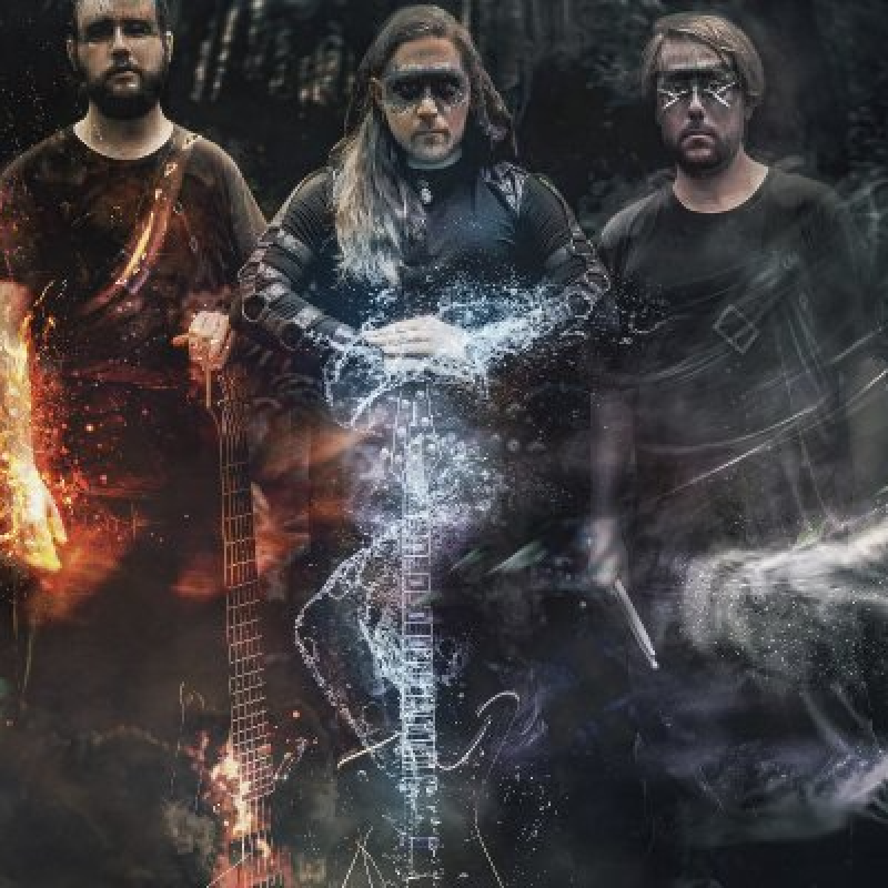 Skyliner - Dark Rivers, White Thunder - Streaming At Radio Phoenix!