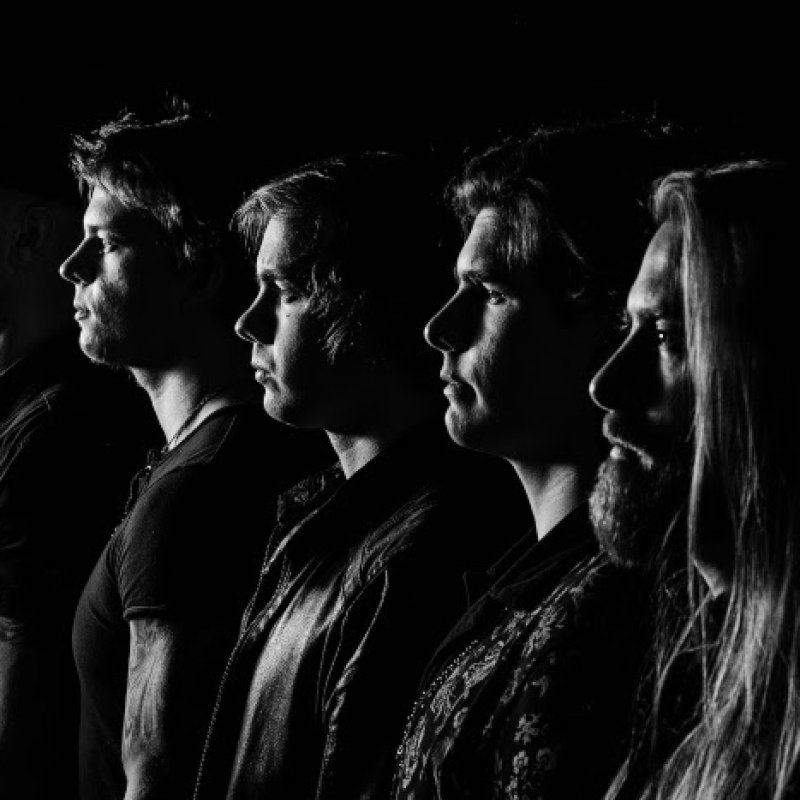 GENTLE SAVAGE Forced To Postpone Debut Album 'Midnight Waylay' Release Date!