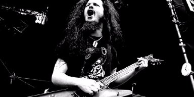Watch New Clip From DIMEBAG DARRELL's 'Dimevision Vol. 2