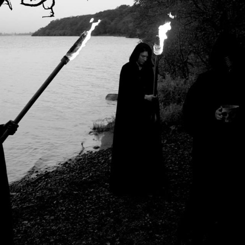 LUNAR MANTRA set release date for new INVICTUS mini-album - streaming in full now