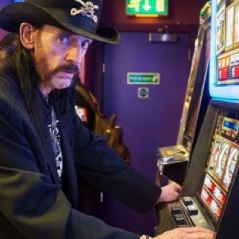 Heavy Metal Rock Stars Who Enjoy Gambling
