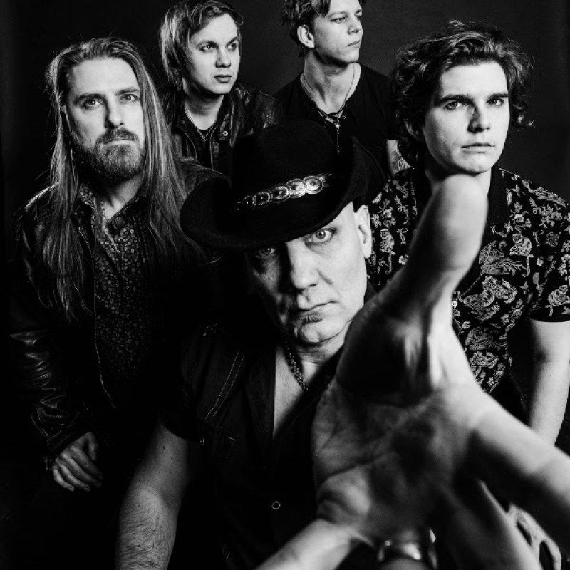 GENTLE SAVAGE Unveil Chaos Cross Coverart For New Single 'Lovin' Ain't Easy', Coming Out April 16th, Pre-Listen + Pre-Order Available!