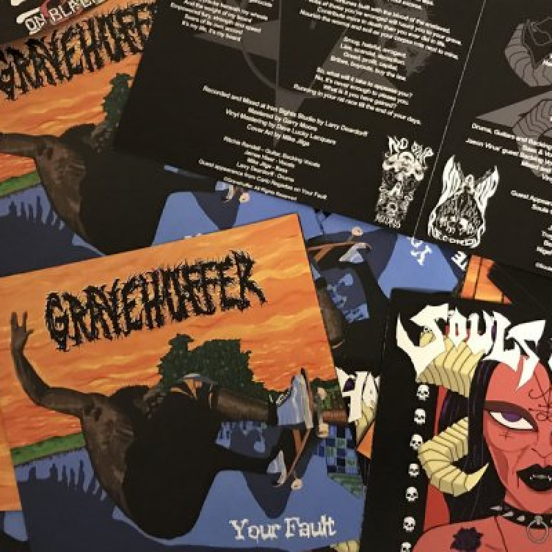 Gravehuffer / Souls Of Hades - "Split" - Reviewed By World Of Metal!