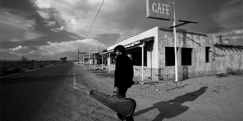 Edgar Allan Poets - ’White Noise’ - Streaming At The Island Radio!