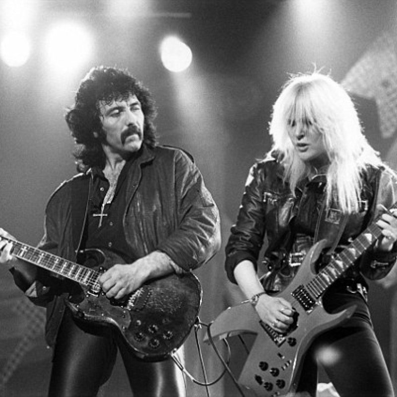 LITA FORD Accuses TONY IOMMI Of  Abuse In Her Book