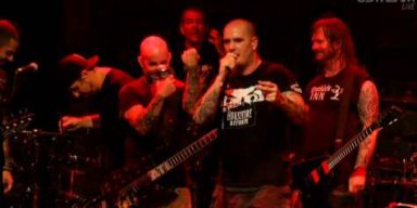 SCOTT IAN Says It Was His 'Responsibility' As PHILIP ANSELMO's 'Friend' To Call Him Out Over 'White Power' Incident