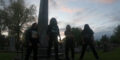 HELL STRIKE stream CHAOS RECORDS debut mini-album at NoCleanSinging.com - features members of ASCENDED DEAD, RITUAL NECROMANY, BLOODSOAKED NECROVOID