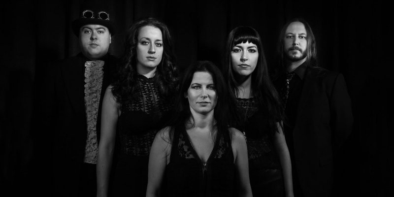 Symphonic metal band Uriel to re-release "Multiverse"
