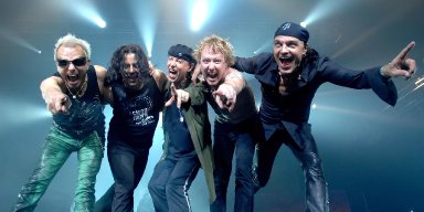 SCORPIONS Singer Slams DONALD TRUMP's Border Wall Plan