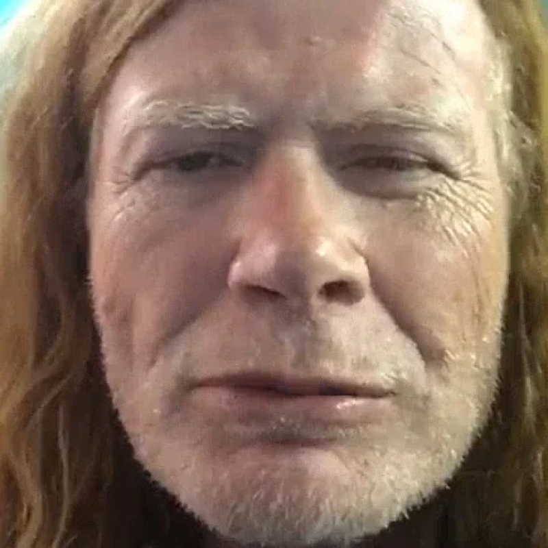 DAVE MUSTAINE Gives You Backstage Tour On MEGADETH's 'The Metal Tour Of The Year'
