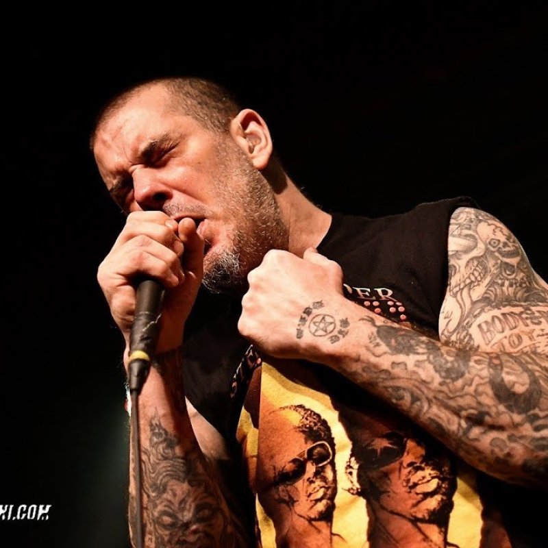 PHILIP ANSELMO On Possibility Of Performing With DIMEBAG Hologram: 'It Would Have To Be Perfect'